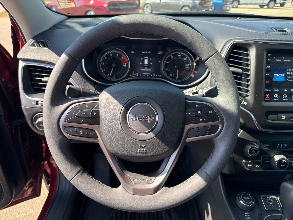 2021 Jeep Cherokee Latitude Lux photo 13