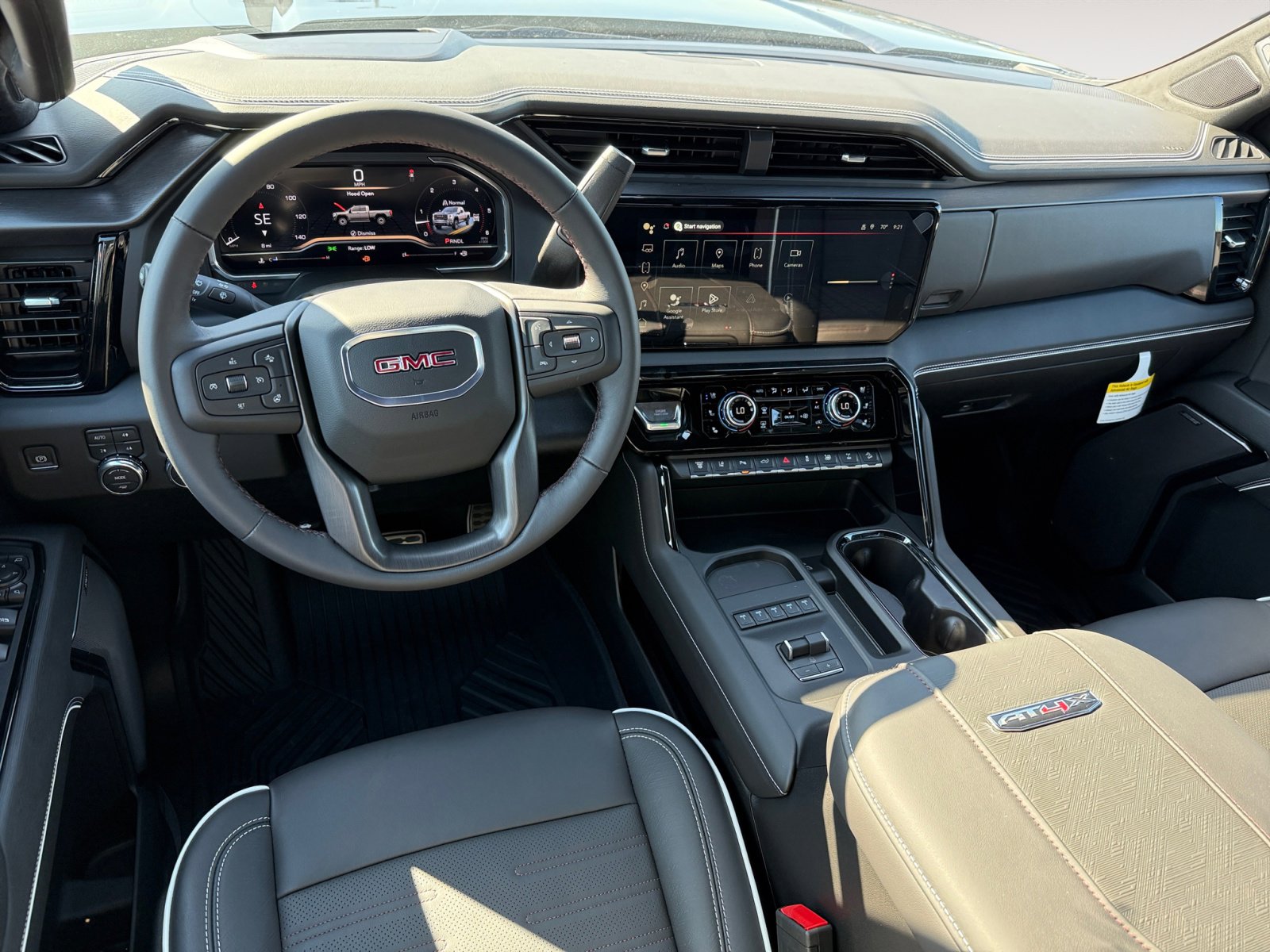 2025 Gmc Sierra HD AT4X photo 15