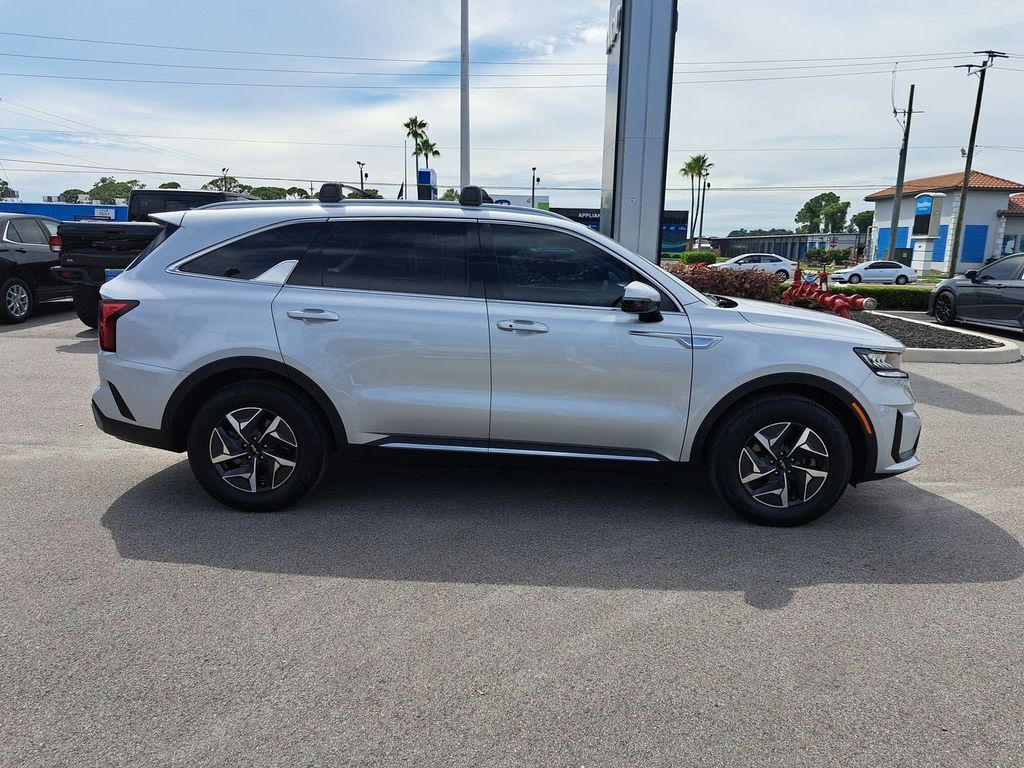 2023 Kia Sorento Hybrid EX photo 4