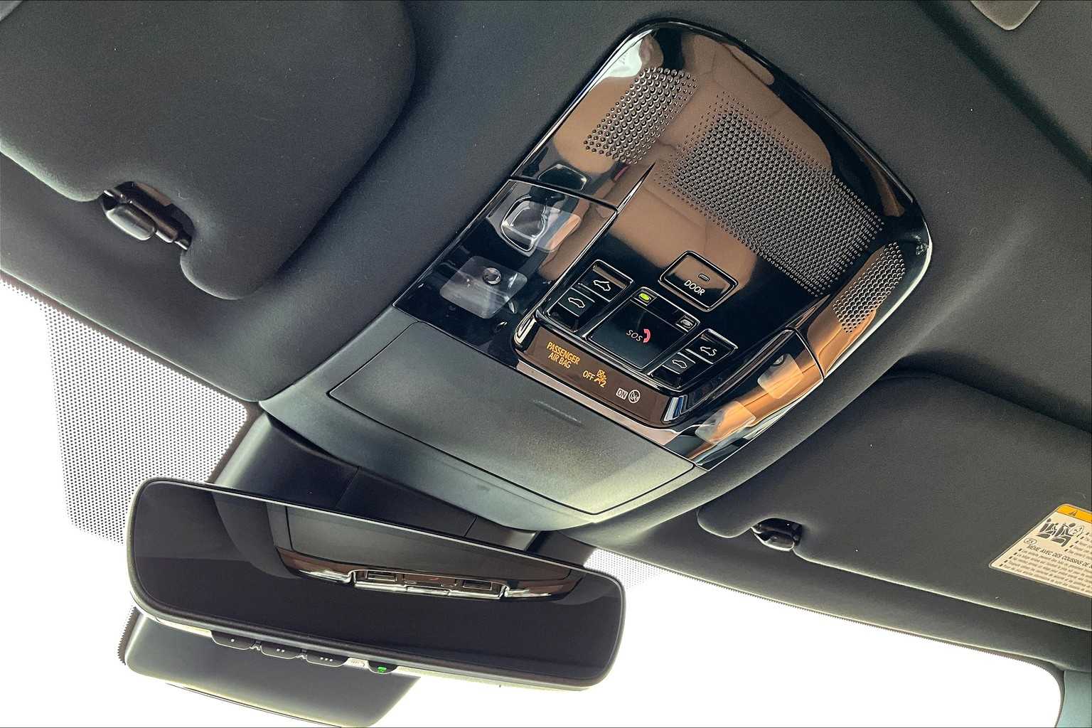 2023 Lexus RX Premium AWD photo 30
