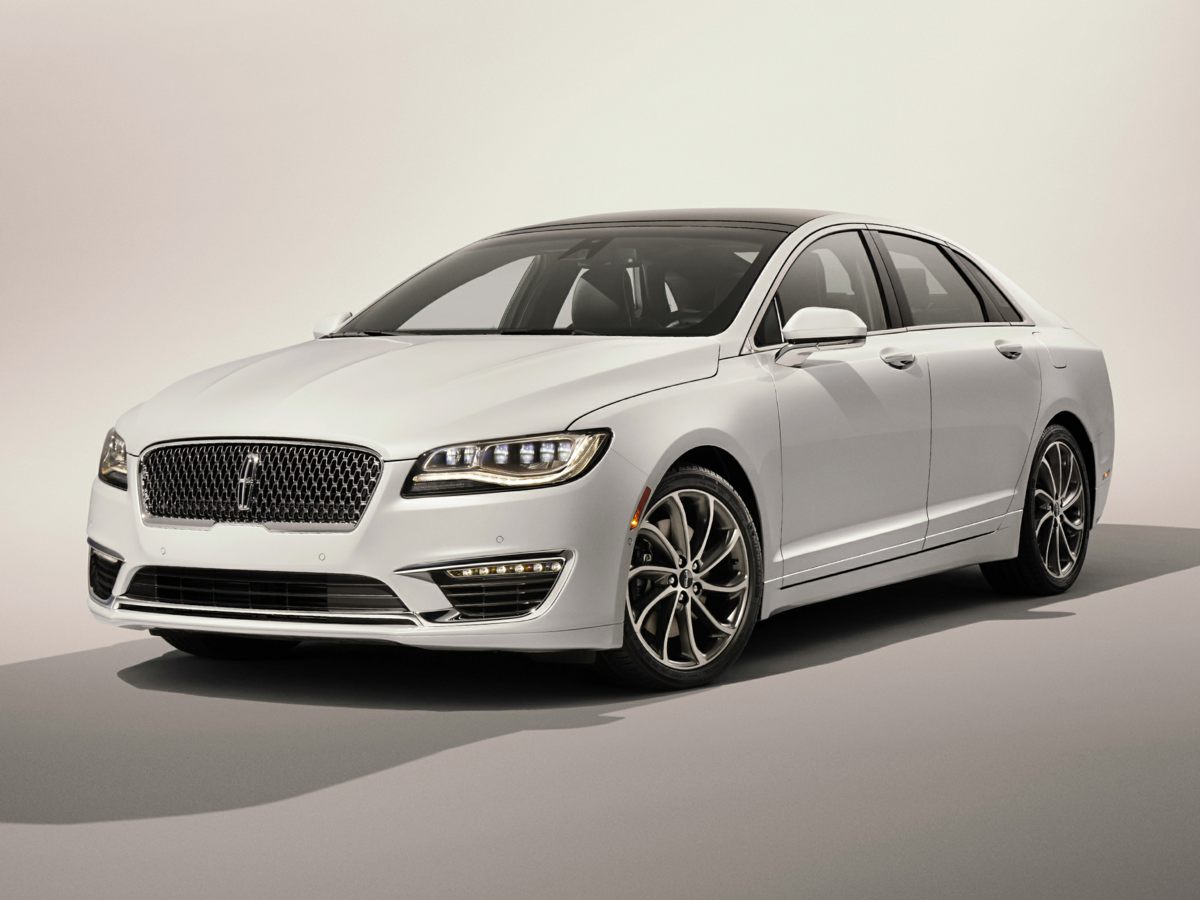 2017 Lincoln MKZ Reserve's photo