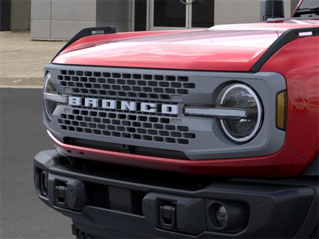 2025 Ford Bronco Badlands photo 16