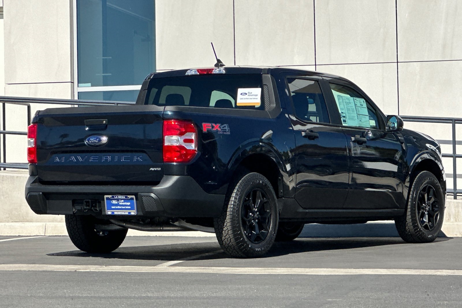 2022 Ford Maverick XLT photo 3