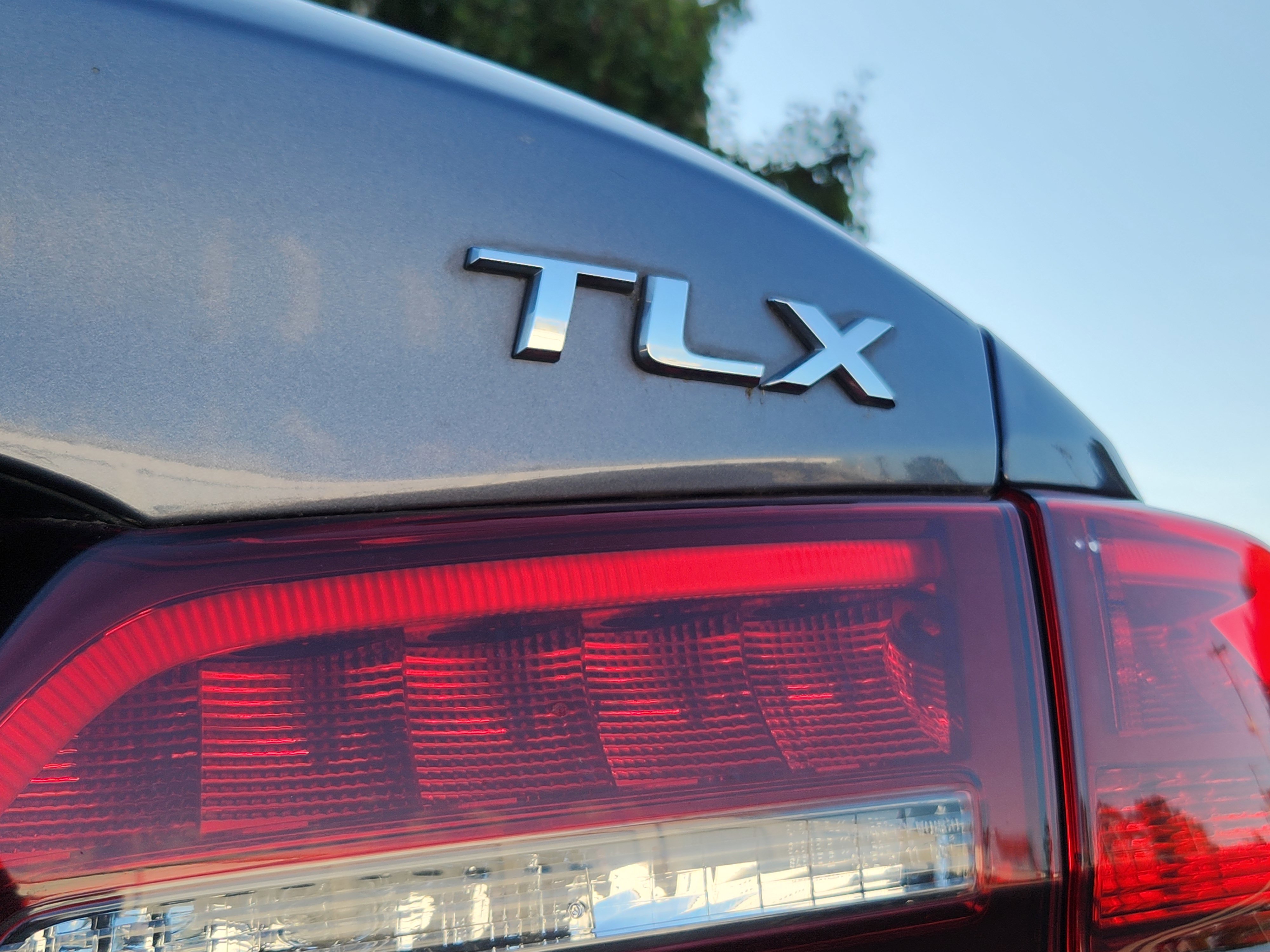 2017 Acura TLX 2.4L Base photo 22
