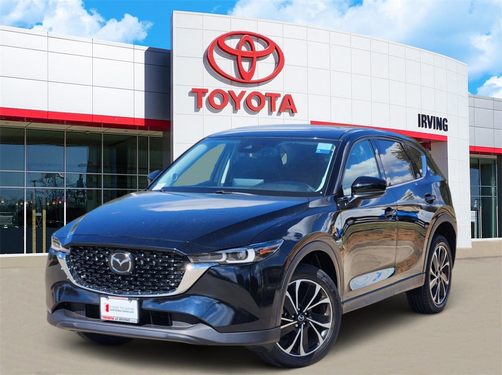 2022 Mazda CX-5 S Premium package