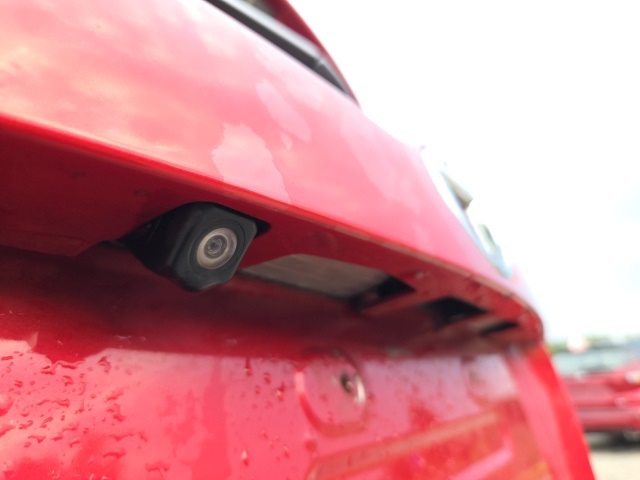 2015 Toyota RAV4 LE photo 17