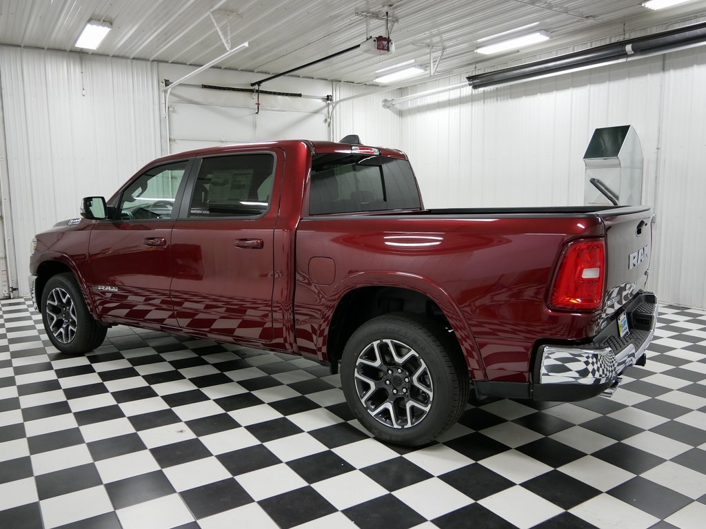2025 Ram 1500 Laramie photo 3