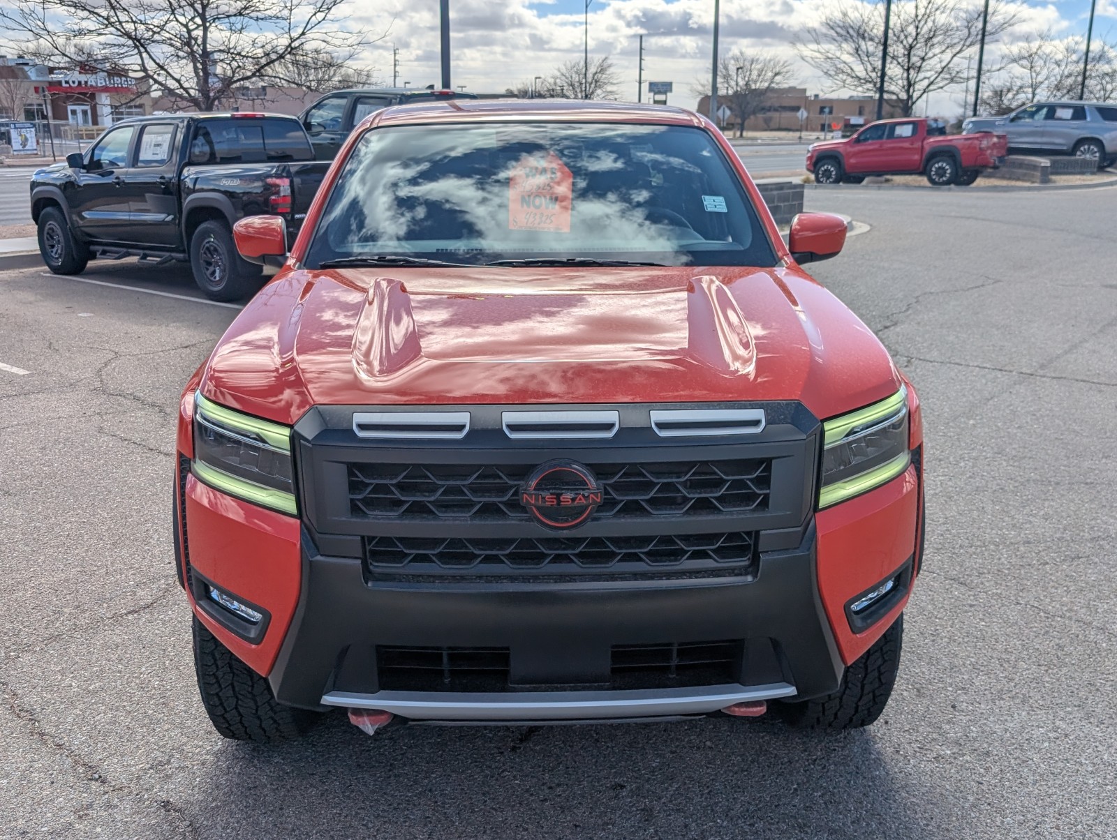 2025 Nissan Frontier PRO-4X photo 3