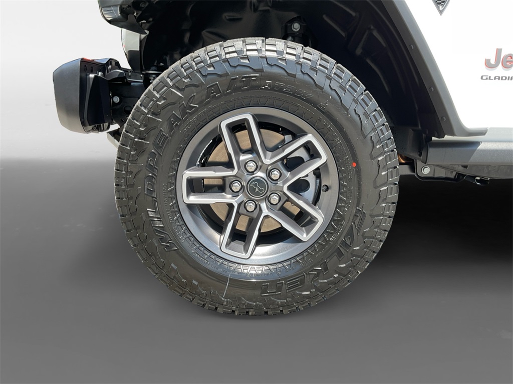 2025 Jeep Gladiator Mojave photo 15