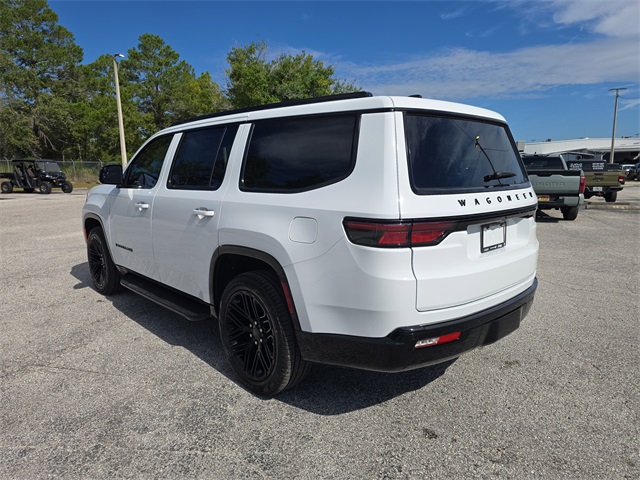 2025 Jeep Wagoneer Series II photo 3