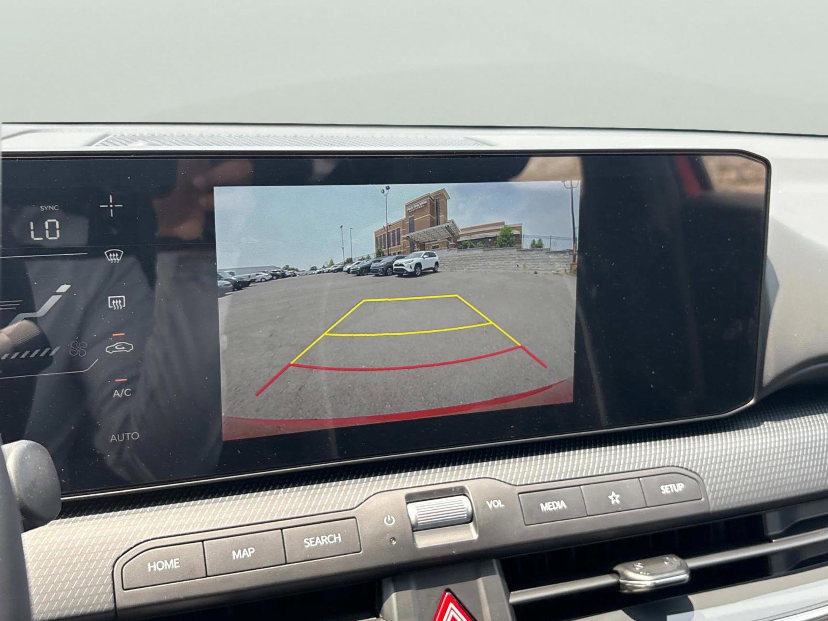 2025 Kia K4 GT-Line photo 25