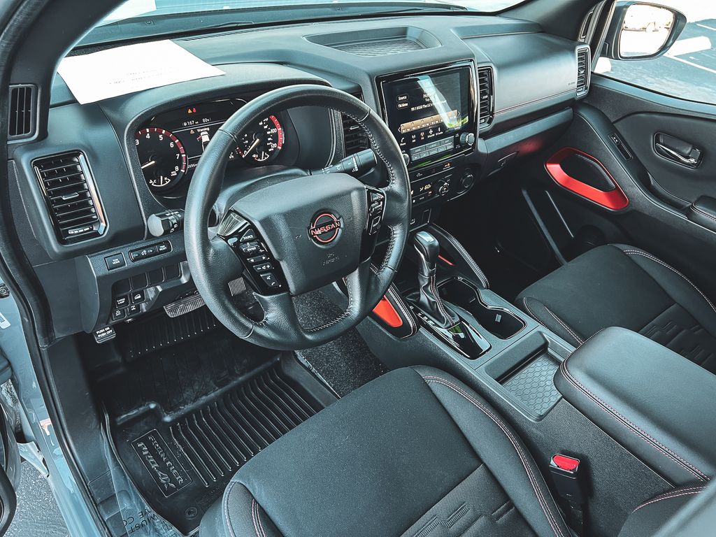2023 Nissan Frontier PRO-4X photo 28