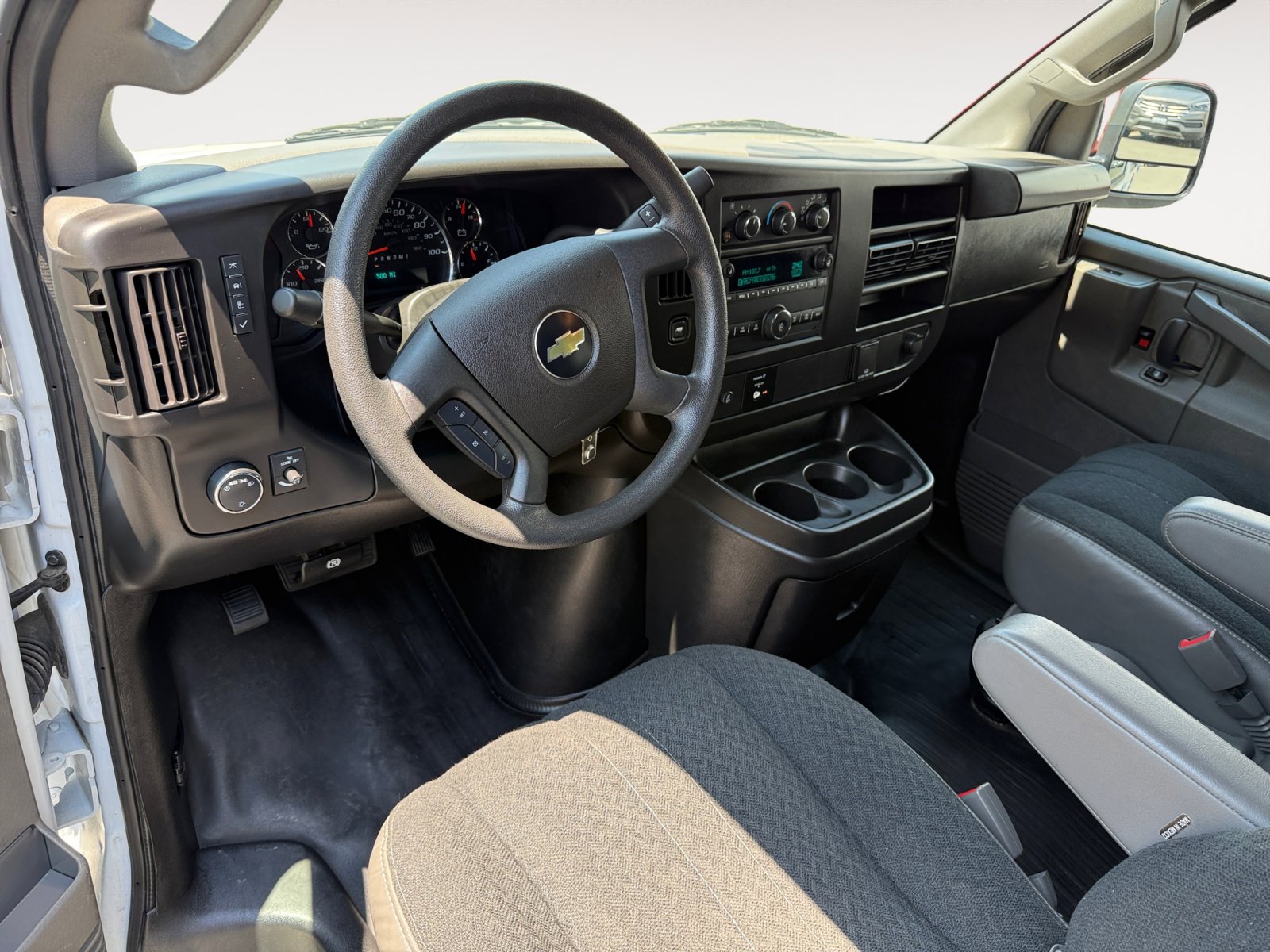 2023 Chevrolet Express 2500 Work Van photo 15