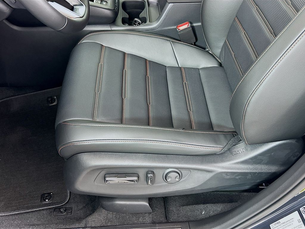 2026 Honda CR-V Sport-L Hybrid photo 18