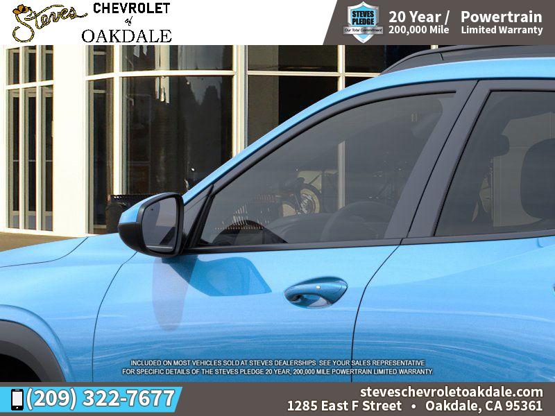 2026 Chevrolet Trax LT photo 7