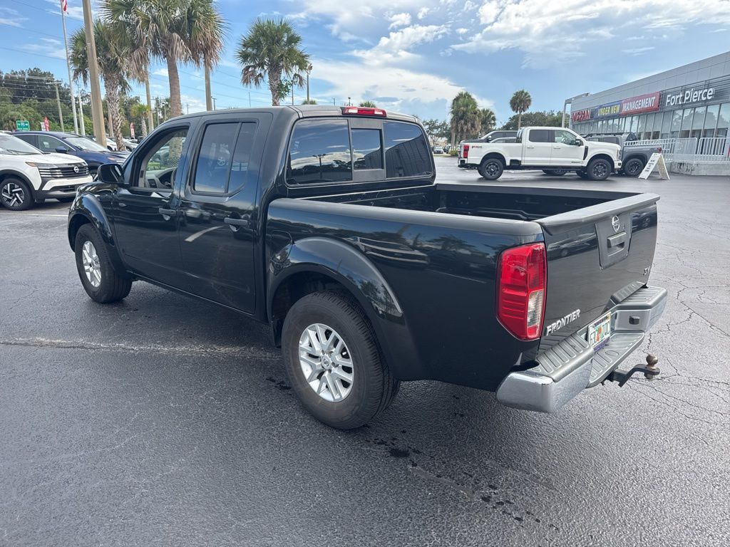 2021 Nissan Frontier SV photo 3