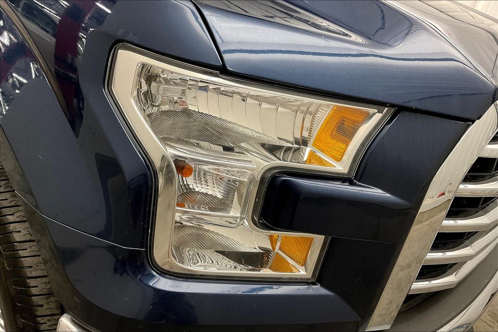 2017 Ford F-150 XLT photo 29