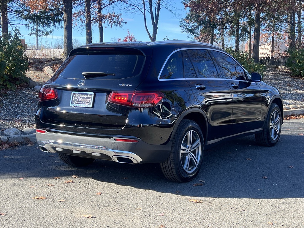 2022 Mercedes Benz GLC 300 4MATIC photo 3