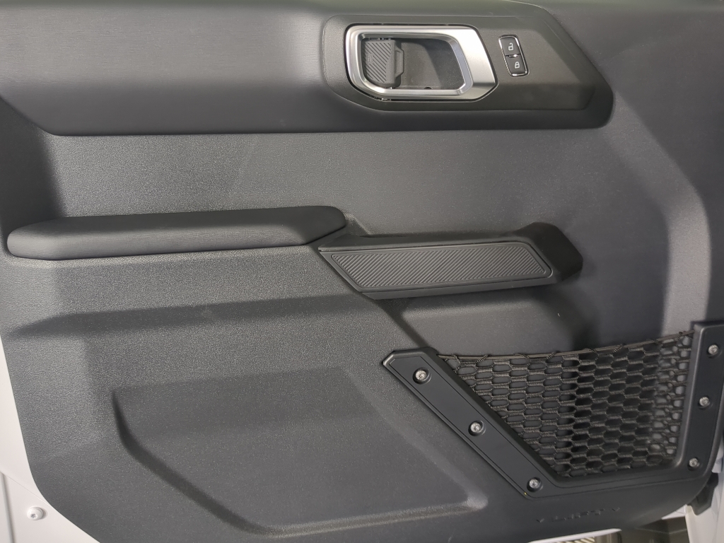 2025 Ford Bronco Outer Banks photo 11