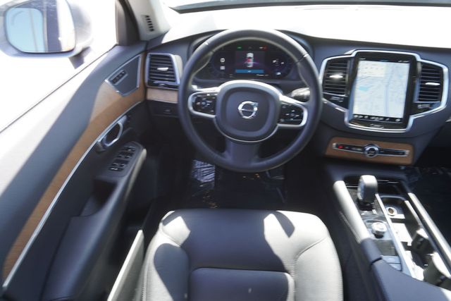 2024 Volvo XC90 Plus photo 21