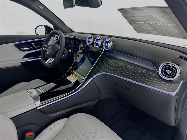2025 Mercedes Benz GLC 300 photo 27