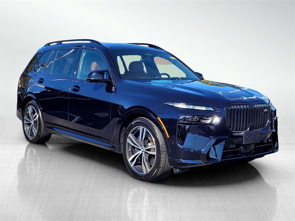 2025 Bmw X7 M60i photo 3