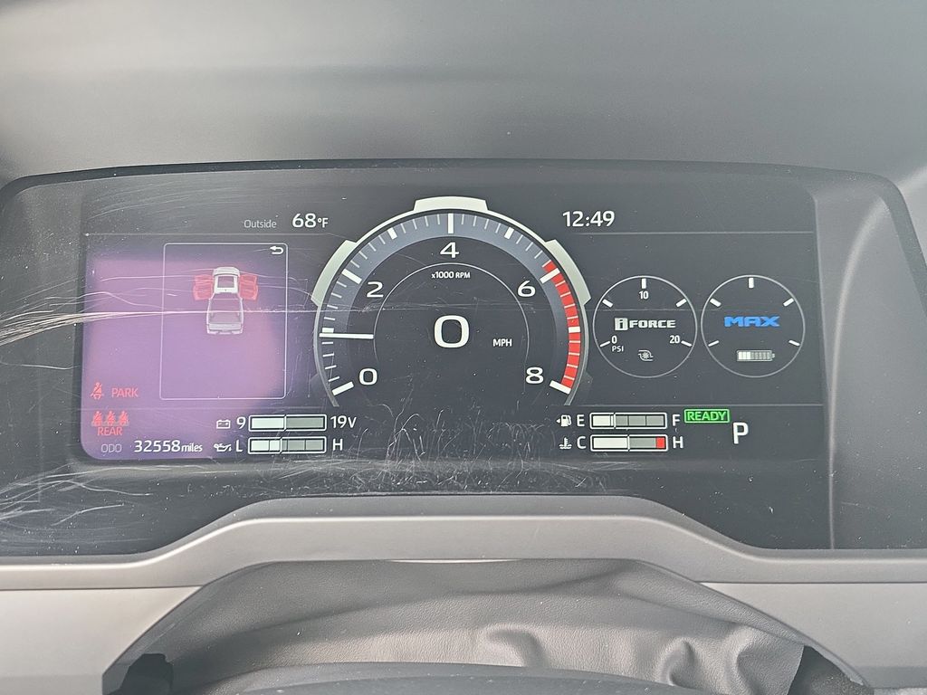 2023 Toyota Tundra Limited photo 18