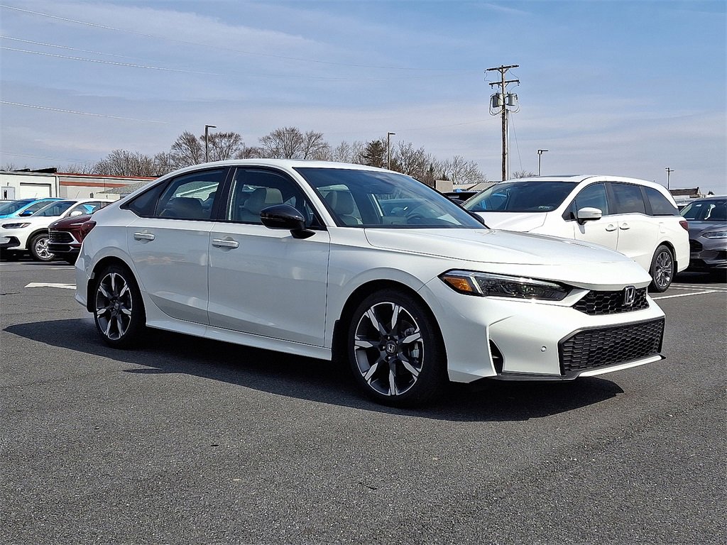 2025 Honda Civic Hybrid Sport Touring photo 2