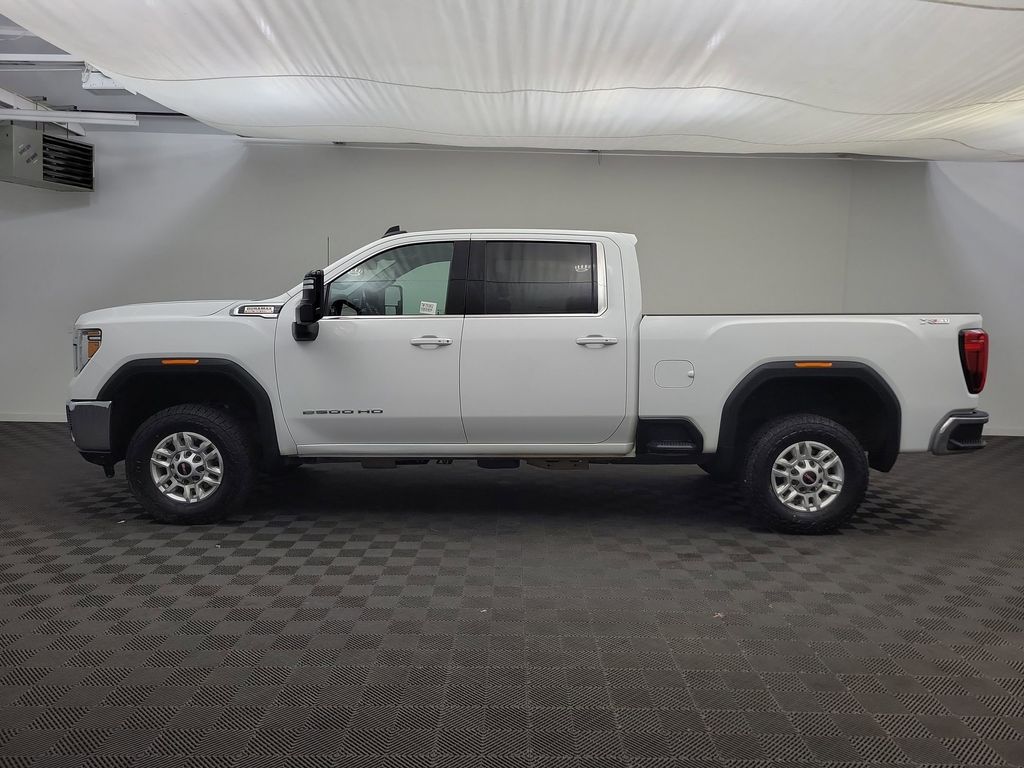 2022 Gmc Sierra 2500 SLE photo 2