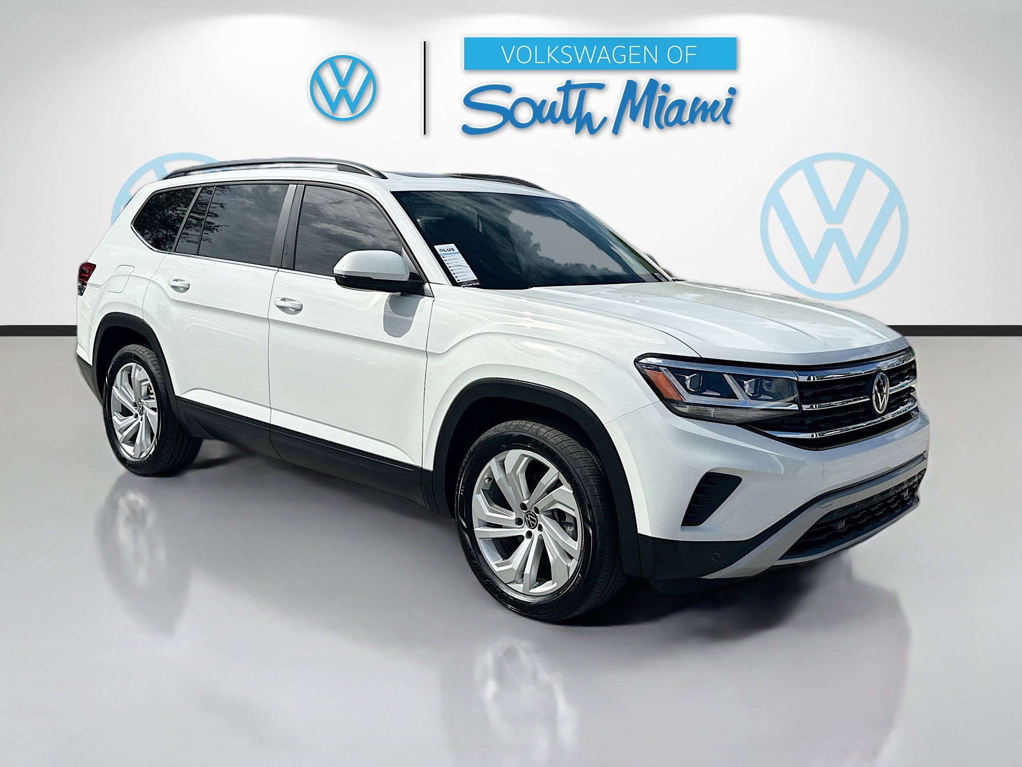 2022 Volkswagen Atlas SE w/Tech's photo