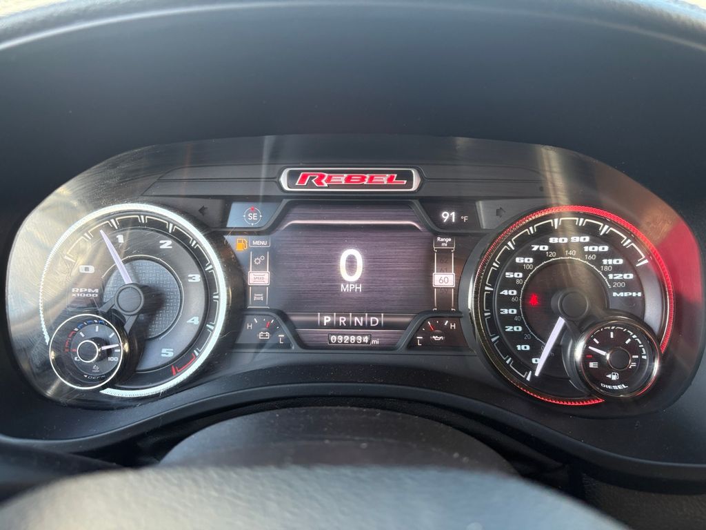 2022 Ram 1500 Rebel photo 9