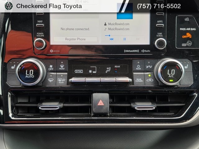 2022 Toyota Highlander XLE photo 15