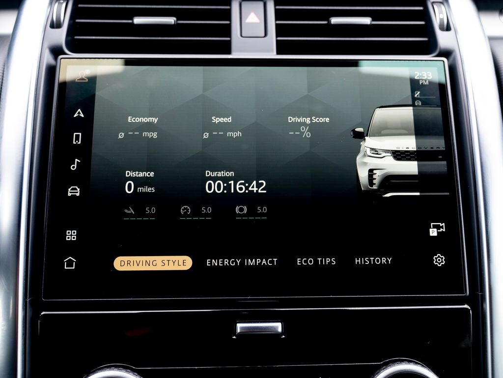 2023 Land Rover Discovery HSE R-Dynamic photo 22