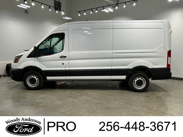 2025 Ford Transit photo 2