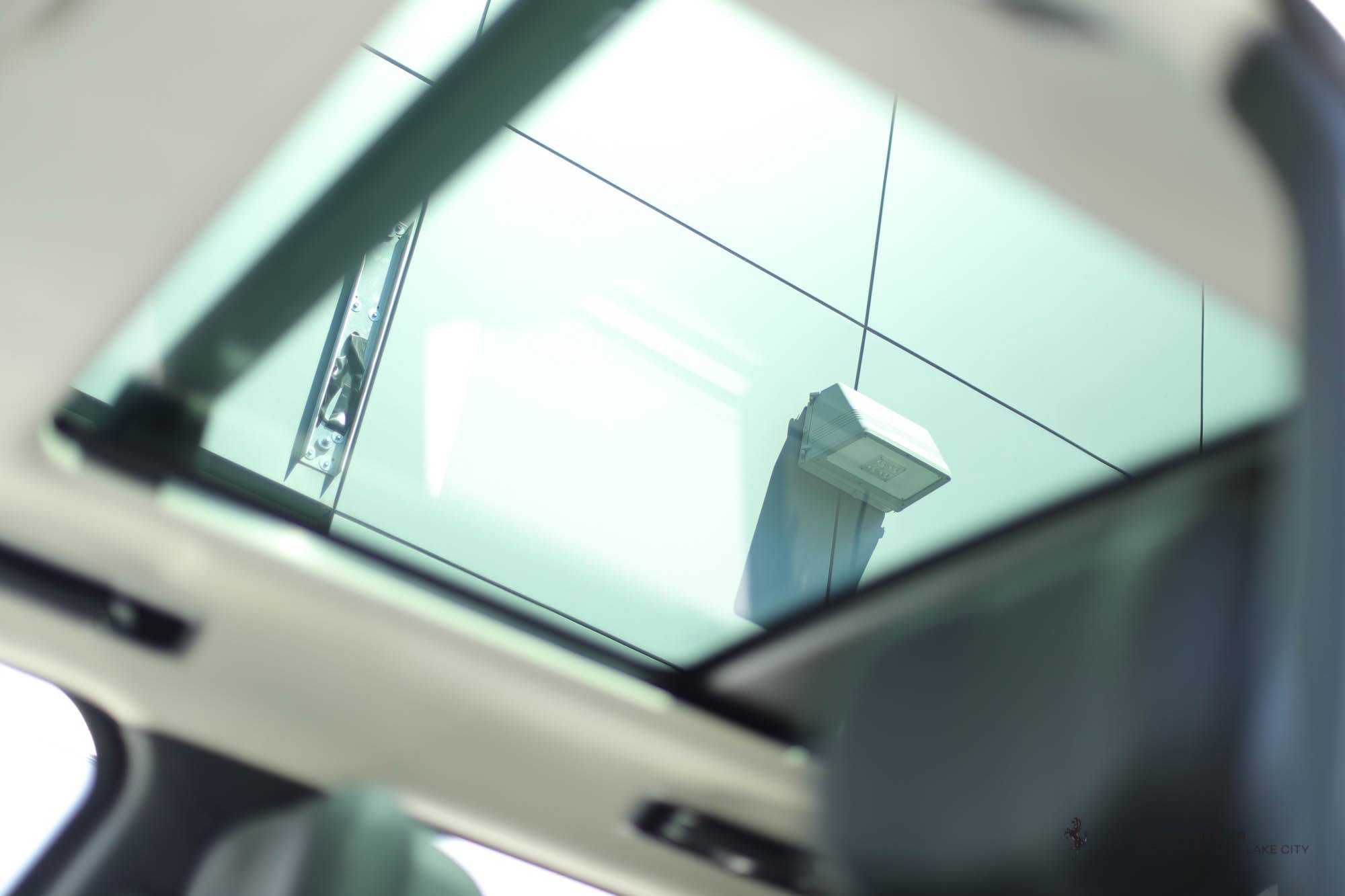 2025 Land Rover Range Rover Autobiography photo 21