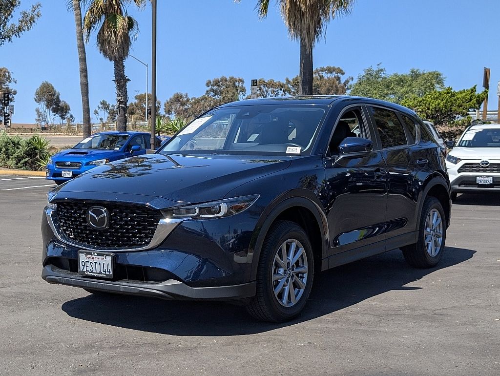 2023 Mazda CX-5 2.5 S Preferred photo 3