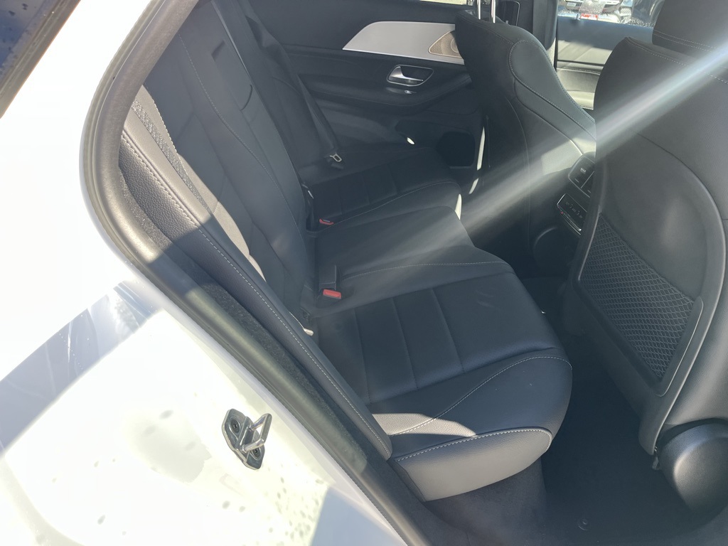 2026 Mercedes Benz GLE 450 4MATIC photo 18