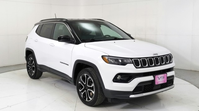 Used 2023 WHITE Jeep Limited image 7