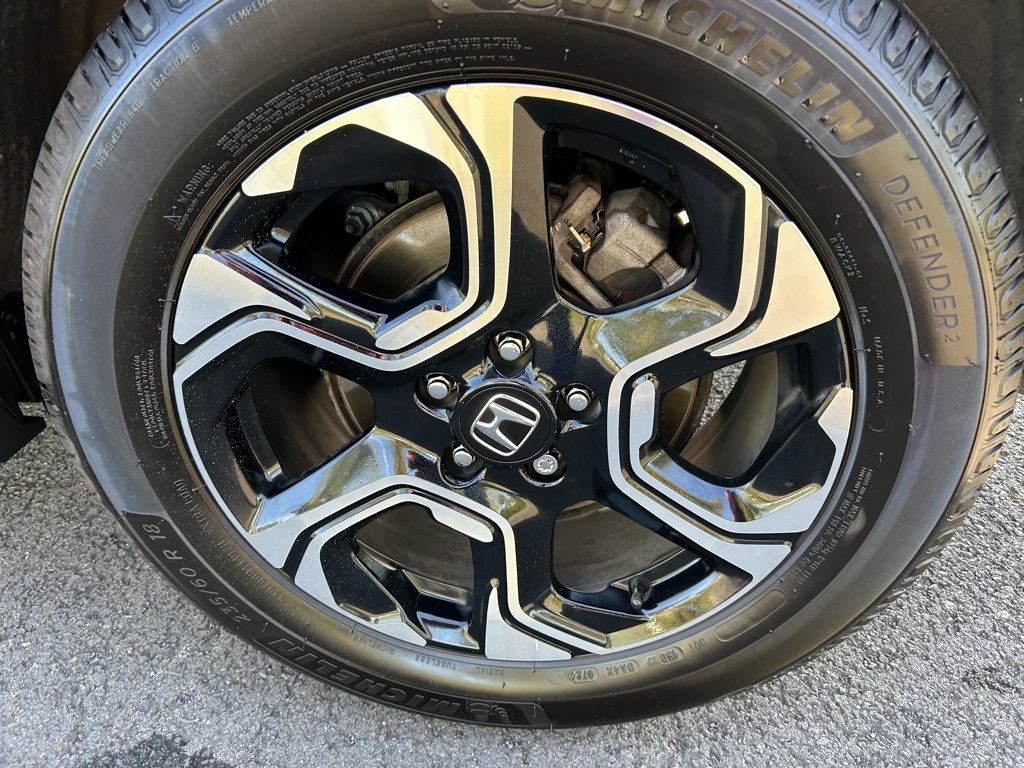 2018 Honda CR-V Touring photo 8