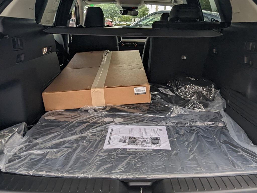 2025 Mazda CX-50 Premium photo 11