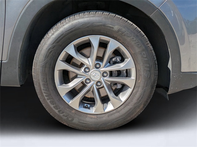 2020 Hyundai Santa Fe SE photo 10