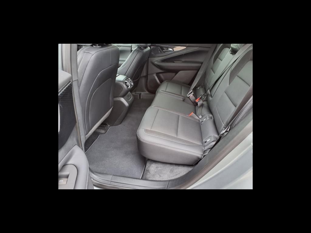 2025 Chevrolet Blazer EV photo 35
