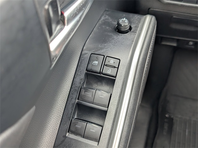 2021 Toyota Highlander XSE photo 25
