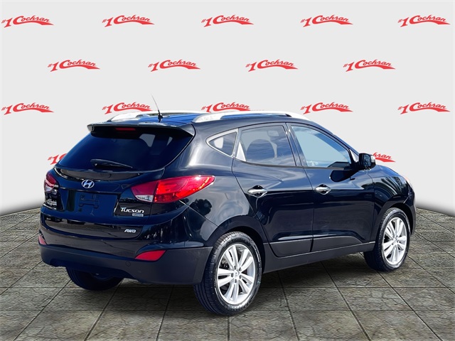 2011 Hyundai Tucson Limited photo 2