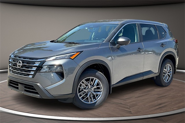 2026 Nissan Rogue S's photo