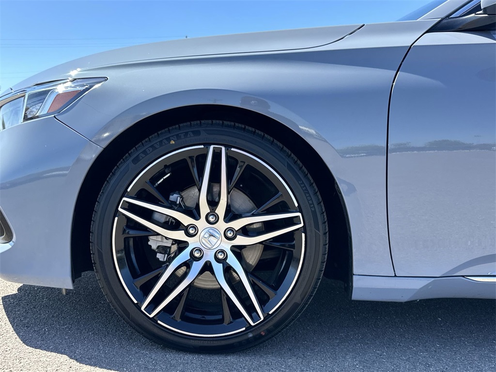 2022 Honda Accord Touring 2.0T photo 18
