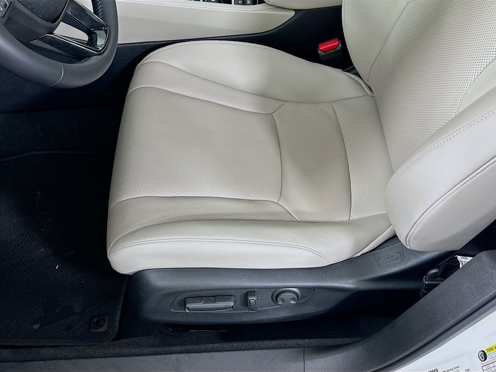 2025 Honda Accord Hybrid EX-L photo 16