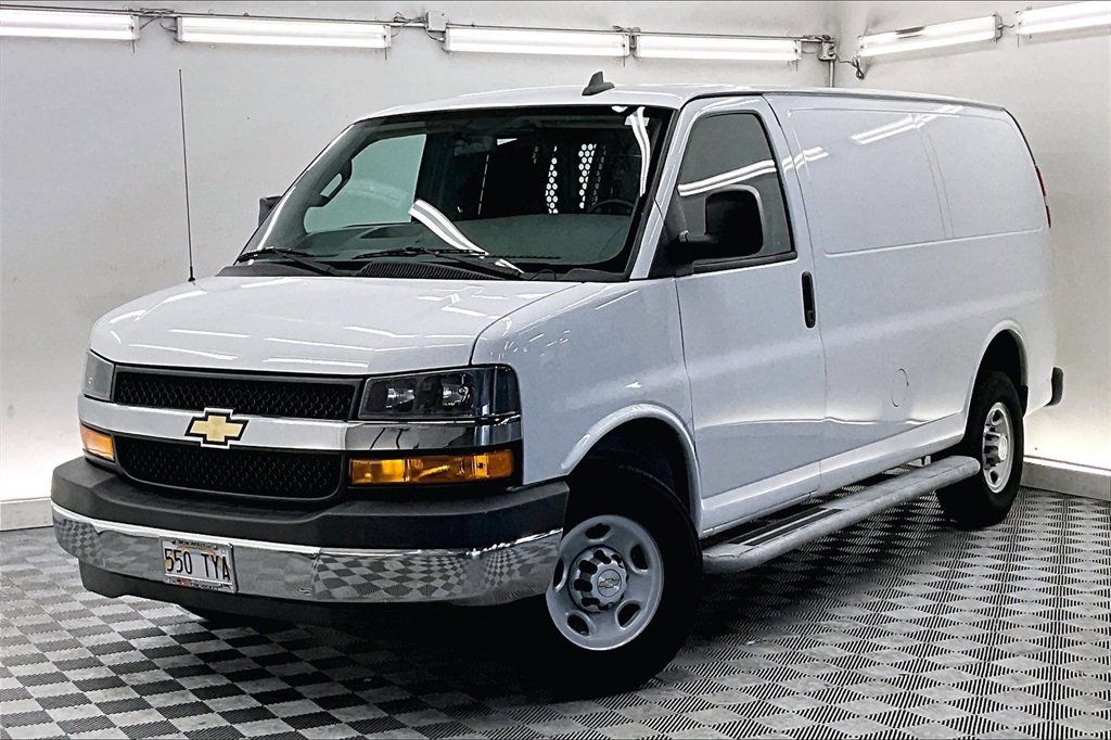 2023 Chevrolet Express Cargo Work Van's photo