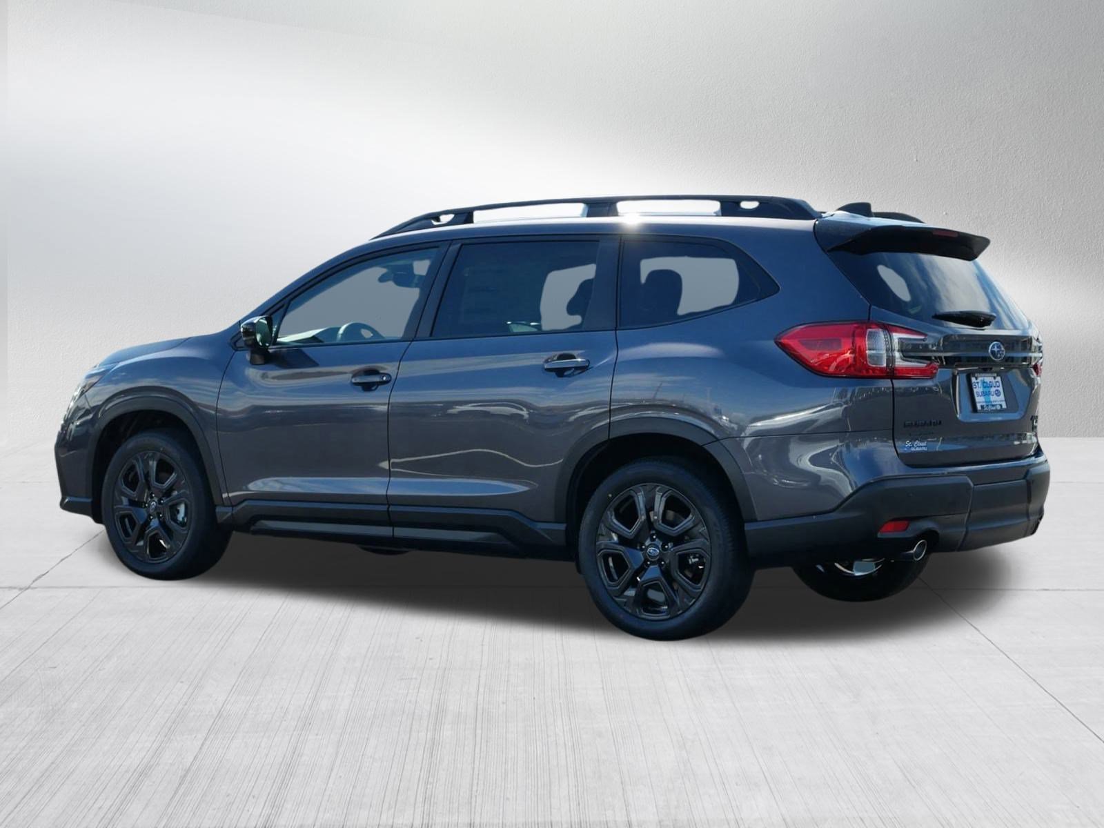 2025 Subaru Ascent Onyx Edition photo 2