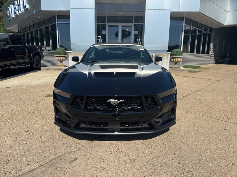 2025 Ford Mustang GT Premium Convertible photo 2